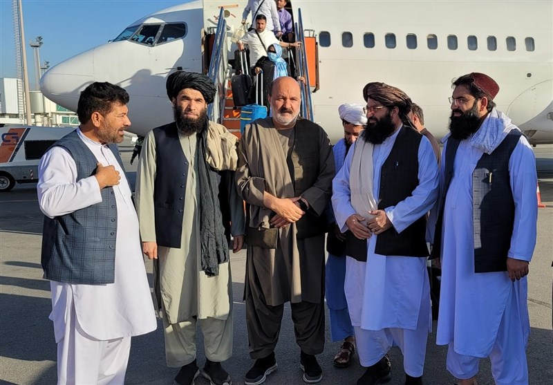 بازگشت معاون سابق مشاور امنیت ملی و مشاور سابق پارلمان افغانستان به کابل