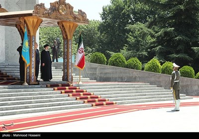 استقبال رسمی از رئیس جمهور قزاقستان