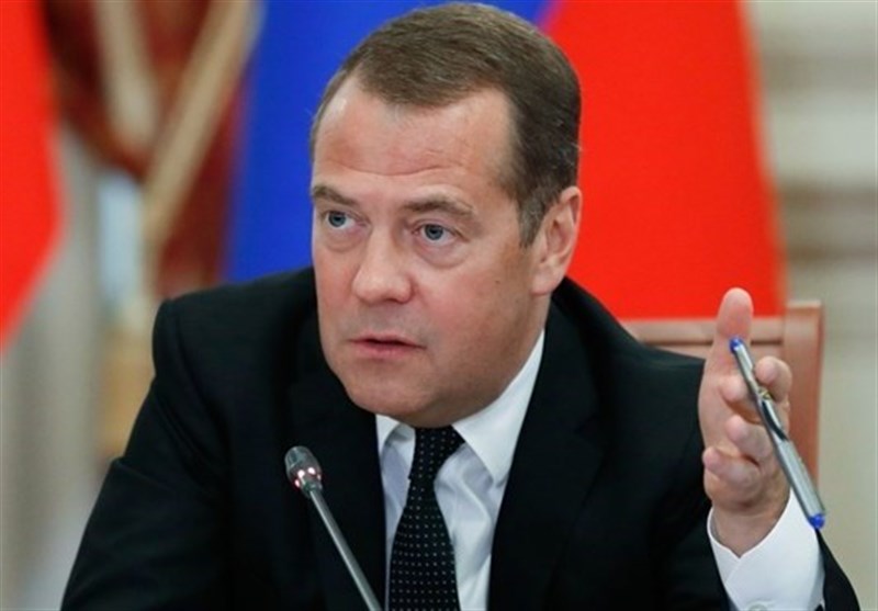 Medvedev Says EU Could Fall Apart Before Ukraine Joins