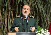 سرلشکر سلامی: مقامات اسرا‌ئیلی و آمریکایی در امور ایران ‌‌مداخله آشکار دارند/ جوانان عزیزمان شنوای اراجیف دشمن نشوند