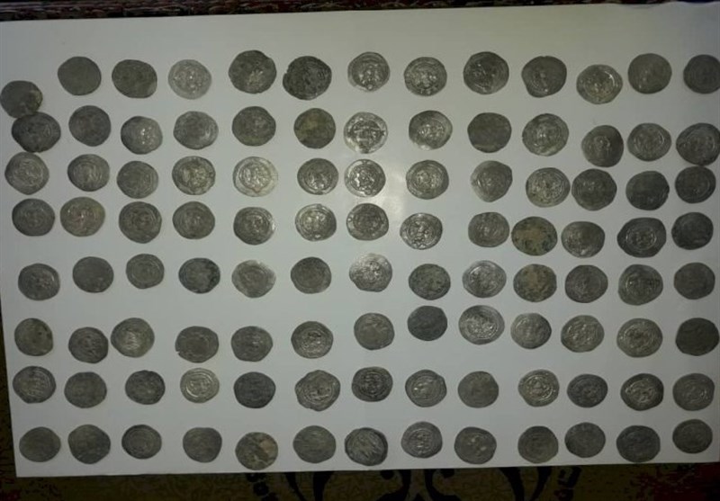 350 قطعه سکه تاریخی در اراک توقیف شد