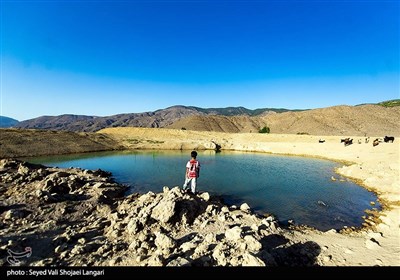 زمین فوتبال گَت چمن - مازندران