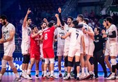 شکست تیم بدون شکست مقابل تیم ملی والیبال ایران/ غول‌کشی شاگردان عطایی برابر آمریکا
