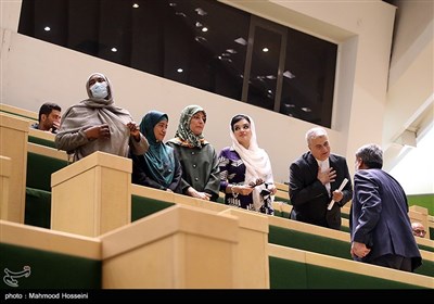حضور همسران برخی از سفرای کشورهای خارجی مقیم تهران در مجلس شورای اسلامی