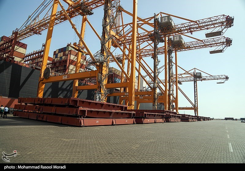 کشتی حامل 70 هزار تن گندم روز در اسکله غلات بندر امام خمینی(ره)