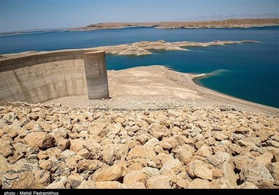 حجم مخازن سدهای استان لرستان 31 درصد کاهش یافت