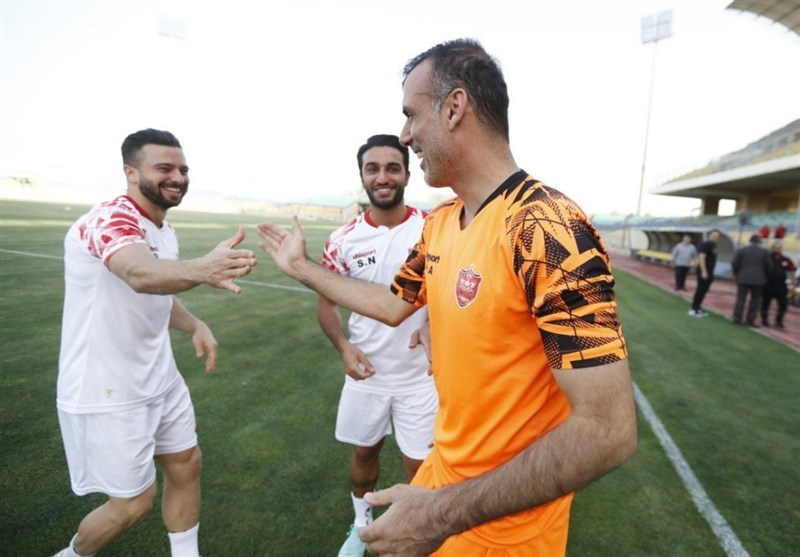 Persepolis Adds Jalal Hosseini to Coaching Staff