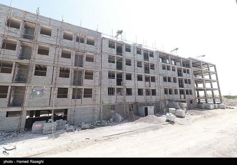 دومین روز هفته دولت در استان قم/ افتتاح نخستین پروژه طرح نهضت ملی مسکن ‌