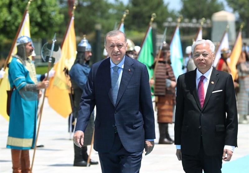 Türkiye-Malezya İlişkilerinde Neden İlerleme Yok?