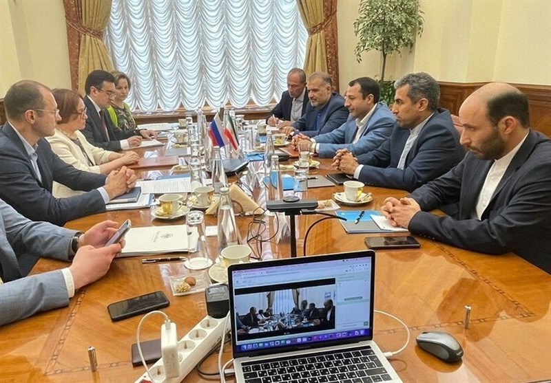 Iran, Russia Agree on Boosting Monetary, Banking Cooperation