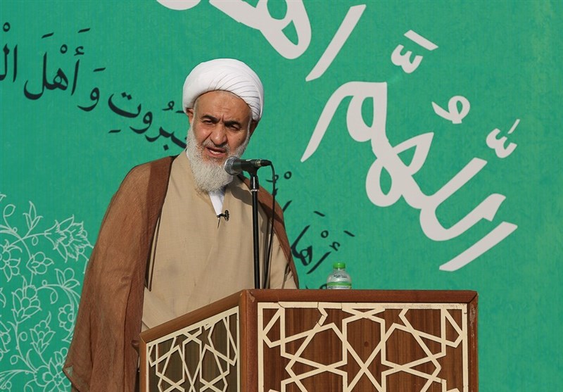 امام جمعه قزوین: محور مذاکرات امروز احترام به اقتدار ایران است