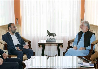 دیدار عیدانه عبدالله عبدالله و معاونت سفارت ایران در کابل 