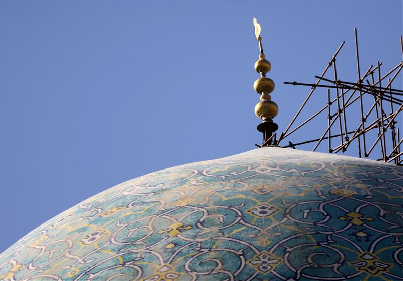 مرمت گنبد "مسجد امام" بدون نگاه علمی و با اعمال سلیقه شخصی مرمت‌کنندگان بود