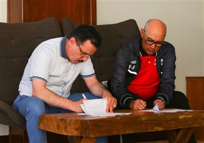  قرارداد بردیف با تراکتور امضا شد 