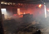 20 نفر در یک حادثه آتش‌سوزی در اهواز توسط امدادگران آتش‌نشانی نجات یافتند