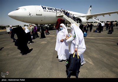 بازگشت حجاج سرزمین وحی به همدان