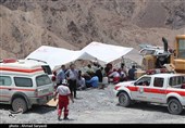 بازدید دبیرکل جمعیت هلال احمر از محل استقرار تیم‌های امدادرسان در مرزهای خوزستان