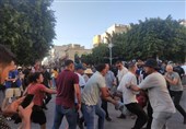 سرکوب مخالفان همه پرسی قانون اساسی در تونس/ 50 کشته و زخمی در درگیری طرابلس