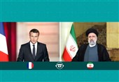Macron Calls Raisi, Says France Seeks to Work with Iran