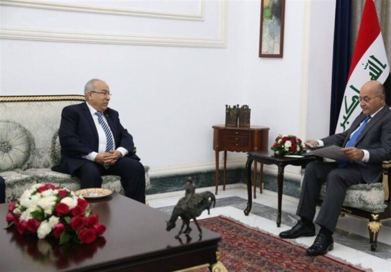 محور اصلی رایزنی مقام الجزایری با سران عراق/ دعوت از سوریه برای حضور در نشست اتحادیه عرب