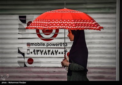 بارش باران تابستانی در رشت