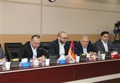 درخواست ارمنستان از ایران برای تولید مشترک دارو و تجهیزات پزشکی