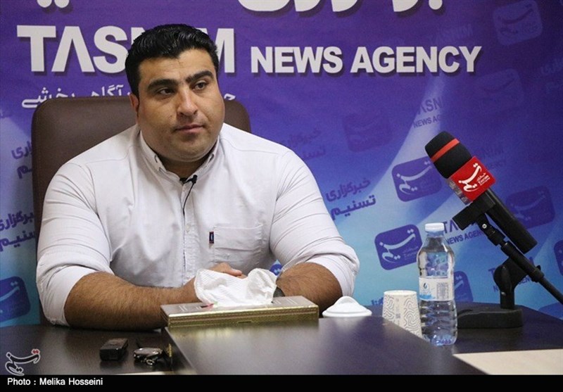 وزنه سنگین سوء مدیریت مسئولان ورزشی استان مرکزی روی دوش قوی‌ترین مرد ایران / خبری از شناسایی استعدادهای ورزشی اراک نیست + فیلم