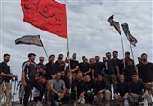 پرچم عزای حسینی توسط پاسداران قرارگاه عملیاتی شهید ناصری بر فراز بیرجند برافراشته شد + فیلم