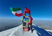 صعود بسیجیان مرکز مقاومت بسیج وزارت ارتباطات به قله آرارات