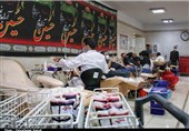 اهدای خون خبرنگاران قمی همزمان با روز اهدای خون در ایران + تصویر