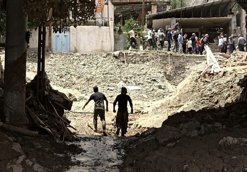 نجات 18 نفر غیربومی در تنگه واشی/ تمامی راه‎‌های مواصلاتی در مناطق سیل‌زده بازگشایی شد