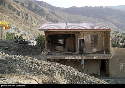 خسارت ناشی از سیل در روستای مزداران فیروزکوه