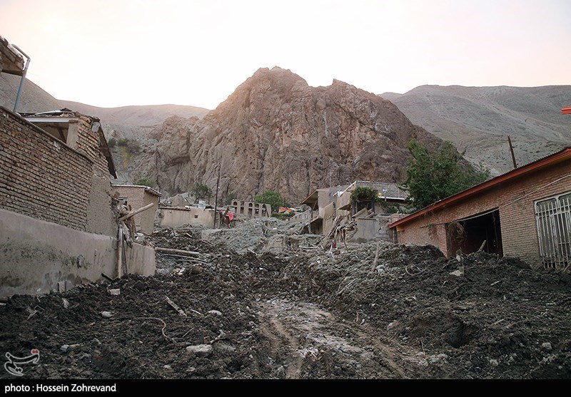 مناطق گردشگری فیروزکوه تعطیل شد