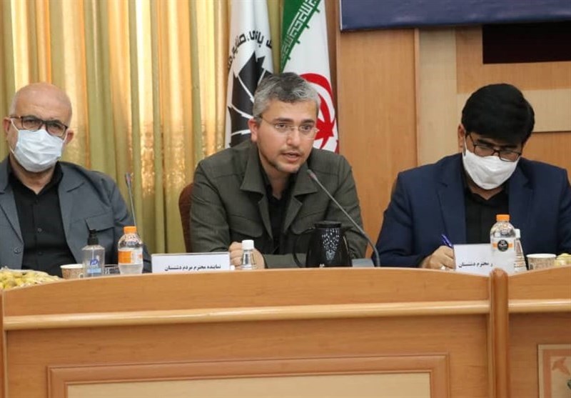 رئیس مجمع نمایندگان استان بوشهر: تأسیس میز خرما ضروری است