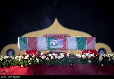مراسم وداع با شهدای&#171;خان طومان&#187; در میدان امام حسین(ع)
