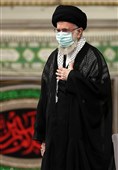 اولین شب عزاداری محرم  با حضور رهبر معظم انقلاب در حسینیه امام امام خمینی(ره)