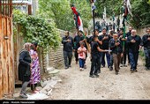 آیین علم‌گردانی روز تاسوعا در روستای زیارت گرگان