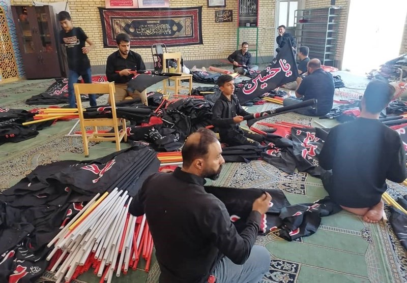 بیش از 6 هزار پرچم و بیرق عزای حسینی روز عاشورا در شیراز توزیع می‌شود