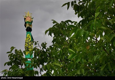 نخل گردانی در روستای تاریخی هزاوه اراک