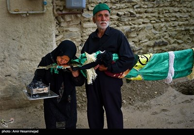 نخل گردانی در روستای تاریخی هزاوه اراک