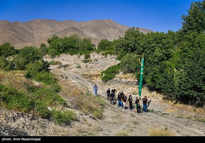 نخل گردانی در روستای تاریخی هزاوه اراک