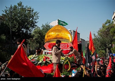 مراسم تشییع پیکر مطهر سردار شهید اسکندری در روز عاشورای حسینی