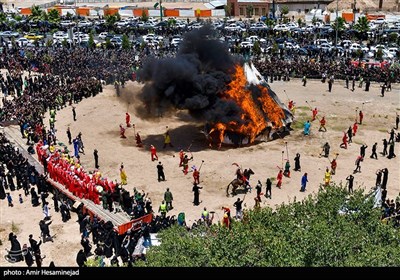 مراسم سنتی خیمه سوزان ظهر عاشورا - قم