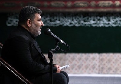 آخرین شب عزاداری در حضور امام خامنه‌ای با مداحی حدادیان 