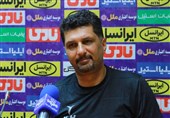 حسینی: تمیروف را با توجه به قیمت و تجربه‌اش در فوتبال ایران جذب کردیم/ باید با تمرکز، اراده و کیفیت بیشتر بازی کنیم