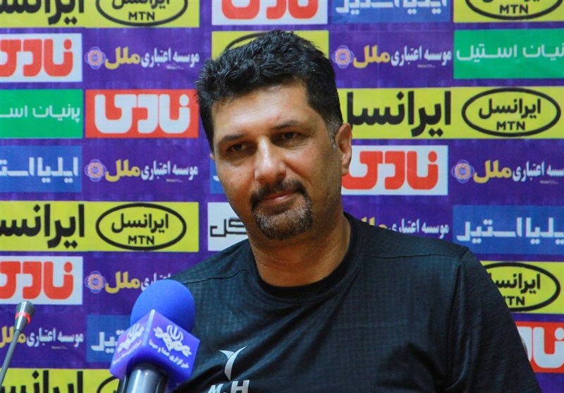 حسینی: تمیروف را با توجه به قیمت و تجربه‌اش در فوتبال ایران جذب کردیم/ باید با تمرکز، اراده و کیفیت بیشتر بازی کنیم