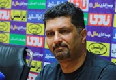 حسینی: بزرگ‌ترین دغدغه‌ام نداشتن استادیوم اختصاصی است/ گل زدن کار هر کسی نیست