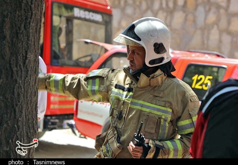 آتش‌نشانان نمونه ‌استان مرکزی تجلیل شدند