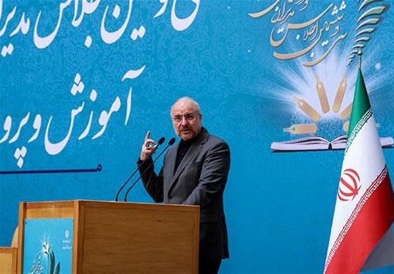 قالیباف: راه تحول و قوی شدن ایران در دست معلمان است