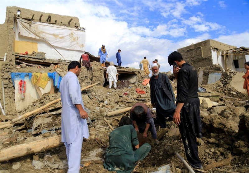 طالبان: برای نجات سیل‌زدگان از تمام امکانات استفاده شود